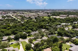 708 Topeka Dr, Woodway, TX 76712 - Photo 34