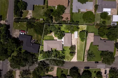 708 Topeka Drive, Woodway, TX 76712 - Photo 2
