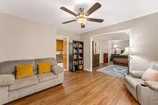 708 Topeka Dr, Woodway, TX 76712 - Photo 18