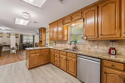 708 Topeka Drive, Woodway, TX 76712 - Photo 6
