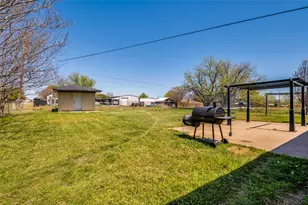 501 Sunrise Dr, Waxahachie, TX 75165 - Photo 12
