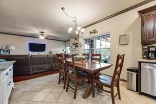 1132 Chartres St, Oak Ridge, TX 75142 - Photo 10