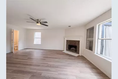 2320 Bantry Lane, Arlington, TX 76002 - Photo 2