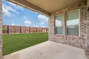 10624 Echo Brk Ln, Aubrey, TX 76227 - Photo 18