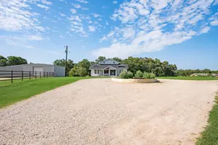 923 Natty Flat Rd, Lipan, TX 76462 - Photo 16