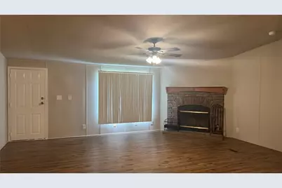 1025 Ira Ward Lane, Gainesville, TX 76240 - Photo 2