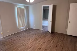 1025 Ira Ward Ln, Gainesville, TX 76240 - Photo 8