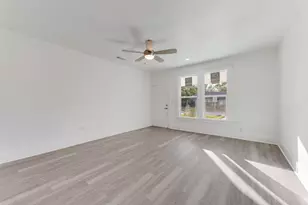 2003 Walnut St, Greenville, TX 75401 - Photo 6