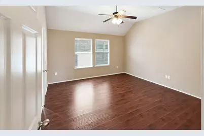 15513 Landing Creek Lane, Fort Worth, TX 76262 - Photo 8