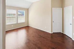 15513 Landing Creek Ln, Fort Worth, TX 76262 - Photo 12
