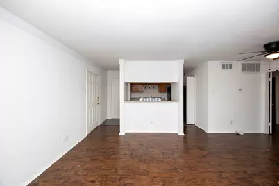 18333 Roehampton Drive #825, Dallas, TX 75252 - Photo 4