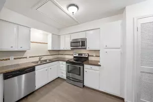 2815 Welborn St, Dallas, TX 75219 - Photo 12