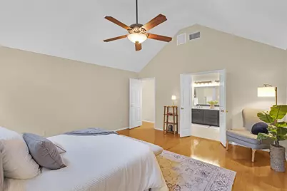 921 Lochmoor Lane, Highland Village, TX 75077 - Photo 14