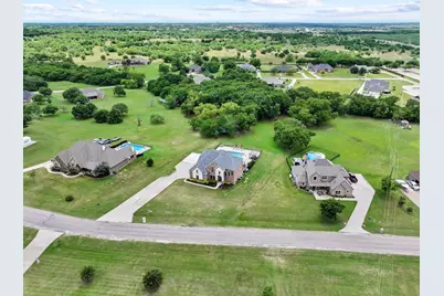 107 Whispering Winds Drive, Gunter, TX 75058 - Photo 32