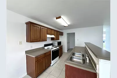 4510 Alamosa Street, Fort Worth, TX 76119 - Photo 6