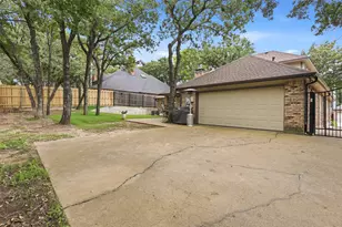6405 Amicable Dr, Arlington, TX 76016 - Photo 38