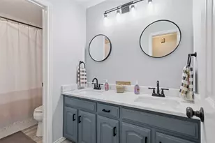 6405 Amicable Dr, Arlington, TX 76016 - Photo 32
