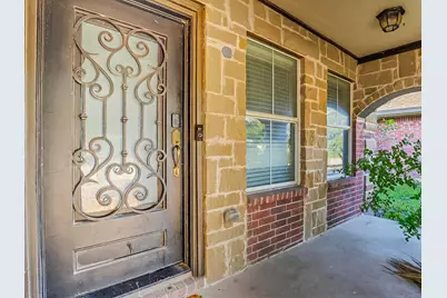 345 Chalkstone Drive, Fort Worth, TX 76131 - Photo 4