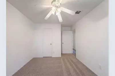 6304 Big Springs Drive, Arlington, TX 76001 - Photo 14