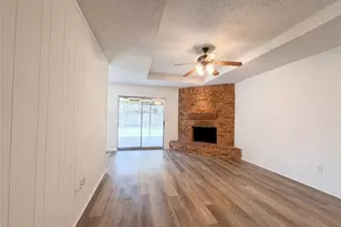 6304 Big Springs Dr, Arlington, TX 76001 - Photo 6