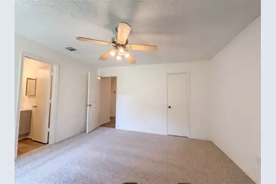 6304 Big Springs Drive, Arlington, TX 76001 - Photo 8