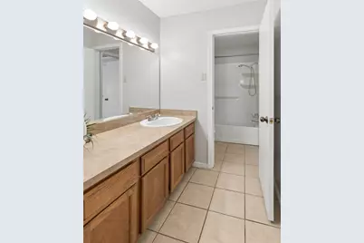1803 Scottsdale Drive, Arlington, TX 76018 - Photo 16