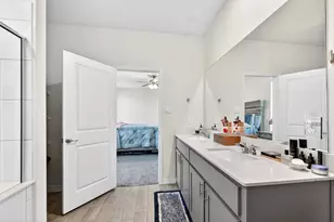 920 Arkan Ln, Fort Worth, TX 76120 - Photo 20