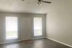 2617 Arcady Cir, Lancaster, TX 75134 - Photo 6