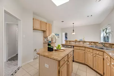 5832 Mossbrook Trail, Dallas, TX 75252 - Photo 14