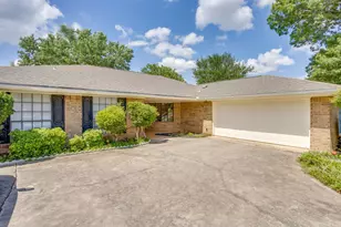 4424 Foxfire Way, Fort Worth, TX 76133 - Photo 2