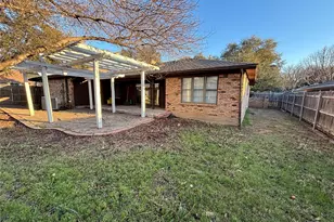 6533 Riviera Dr, North Richland Hills, TX 76180 - Photo 10