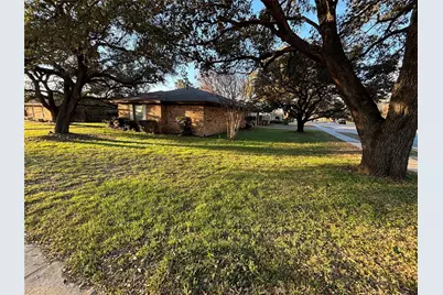 6533 Riviera Drive, North Richland Hills, TX 76180 - Photo 8