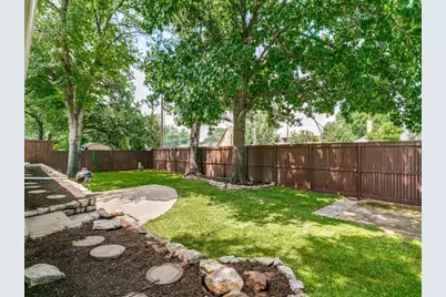 1605 Bedford Oaks Drive, Bedford, TX 76021 - Photo 22
