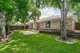 1605 Bedford Oaks Dr, Bedford, TX 76021 - Photo 24