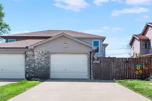 6747 Creek Dr, Fort Worth, TX 76133 - Photo 1