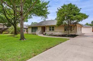 714 Winchester Dr, Richardson, TX 75080 - Photo 2