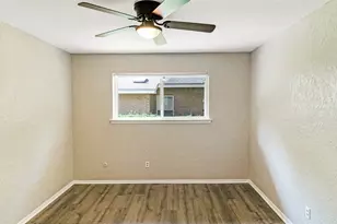 4517 Willow Bend Dr, Arlington, TX 76017 - Photo 16