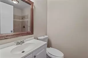 7012 Lincolnshire Ln, North Richland Hills, TX 76182 - Photo 14