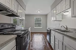 7012 Lincolnshire Ln, North Richland Hills, TX 76182 - Photo 6