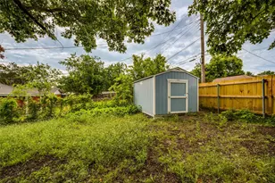 1310 Carroll Dr, Garland, TX 75041 - Photo 24