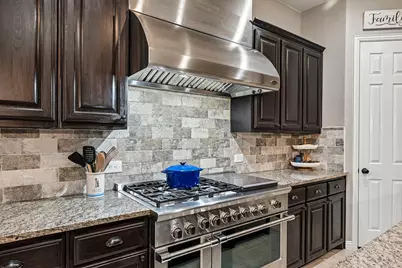 13029 Broadhurst Drive, Frisco, TX 75033 - Photo 6