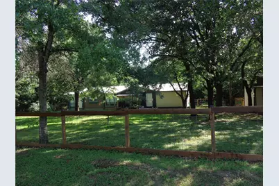 5525 Cedar Oaks Road, Grandview, TX 76050 - Photo 32