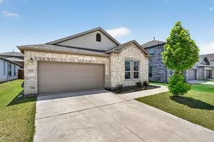 976 Brock Dr, Aubrey, TX 76227 - Photo 1