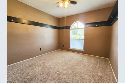 5244 Pruitt Drive, The Colony, TX 75056 - Photo 16