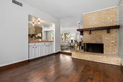 4803 Rollingwood Court, Garland, TX 75043 - Photo 4