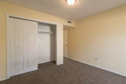 439 Valley Park Drive, Garland, TX 75043 - Photo 14