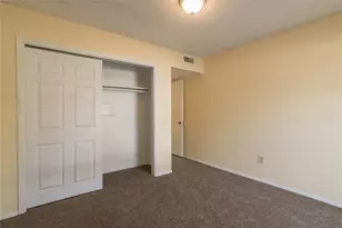 439 Valley Park Dr, Garland, TX 75043 - Photo 14