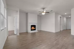 10605 Ponderosa Trl, Aubrey, TX 76227 - Photo 10