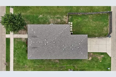 4127 Passage Way, Lancaster, TX 75146 - Photo 30