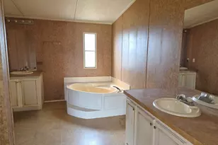 327 Co Rd 160, Whitesboro, TX 76273 - Photo 10